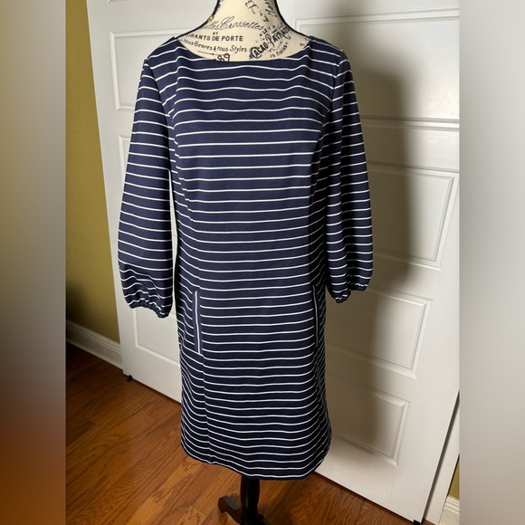 NWT Eliza J 3/4 Sleeve Striped Navy and White Cut-Out Shift Dress - Picture 6 of 16